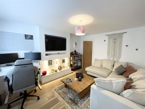 Photo 10- click for photo gallery